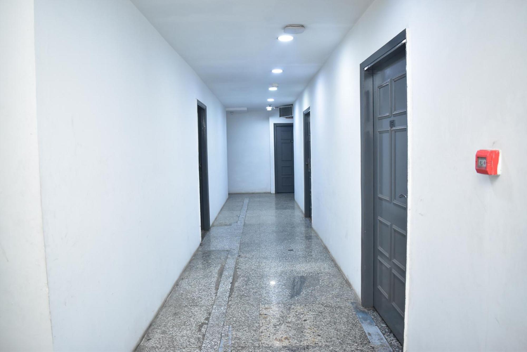 Hotel Golden Saffron By Qotel-Punjabi Bagh Ню Делхи Екстериор снимка